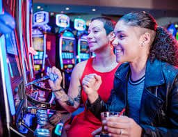 888poker အနိုင်ရလဒ် ဘောလုံးနှင့် Esports ပွဲစဉ်စစ်ဆေးနည်း